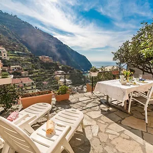 Apartment Villino Caterina House: Big Terrace Seaview