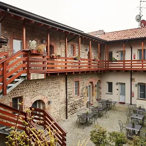 san-rocco-hotel.italymilanhotels.net/